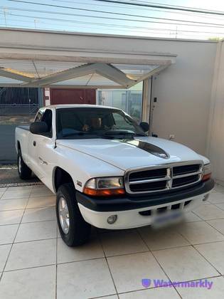 DODGE DAKOTA 3.9 SPORT 4X2 CE V6 12V GASOLINA 2P AUTOMÁTICO DODGE DAKOTA 3.9 SPORT 4X2 CE V6 12V GASOLINA 2P AUTOMÁTICO